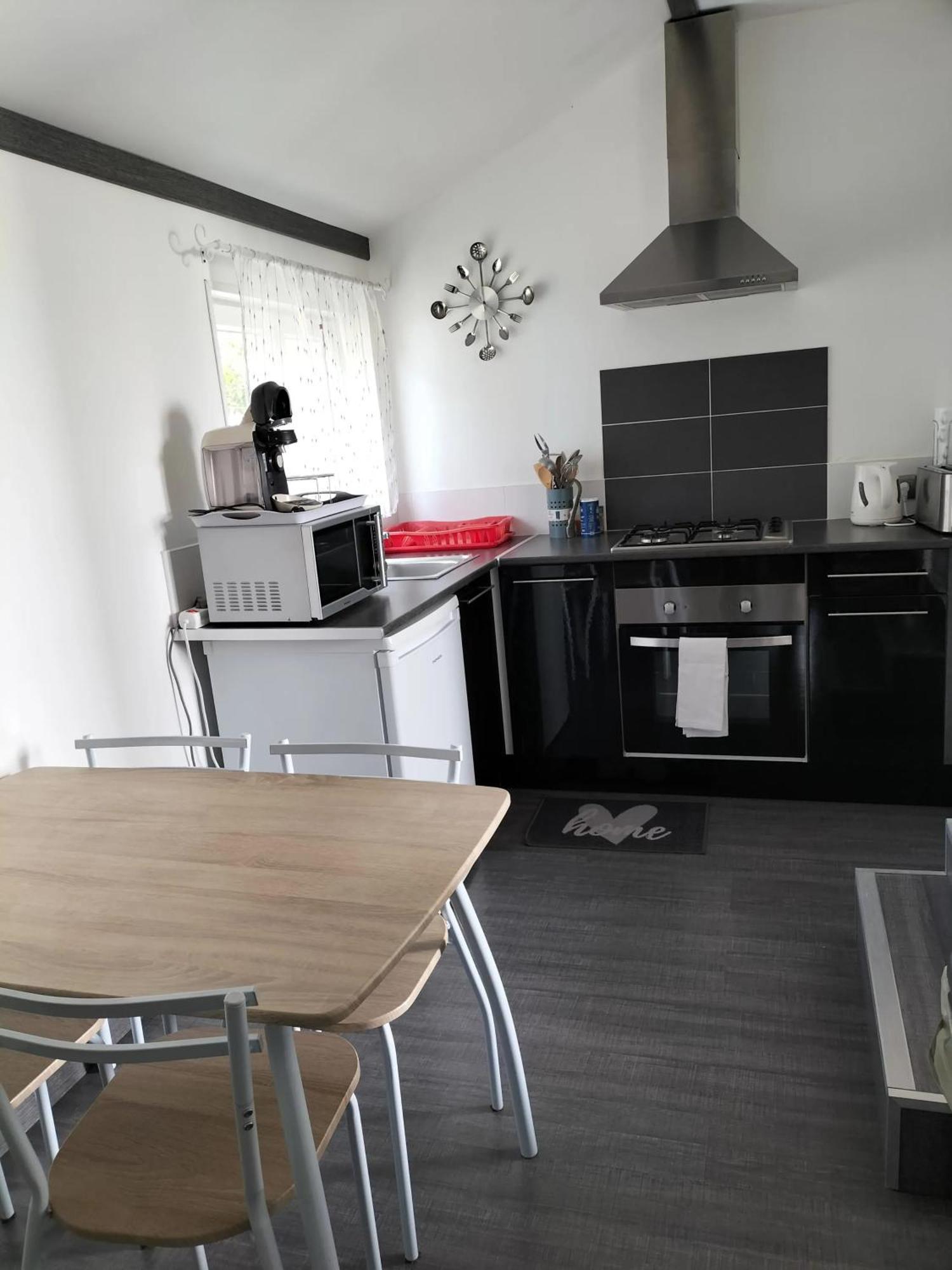 Studio Charmant A Vierville Sur Mer 30M² Avec Jardin Экстерьер фото
